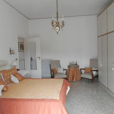 Casetta Chiara بيت ضيافة *